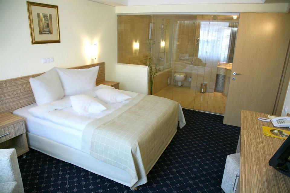 Marshal Hotel Bükreş Dış mekan fotoğraf