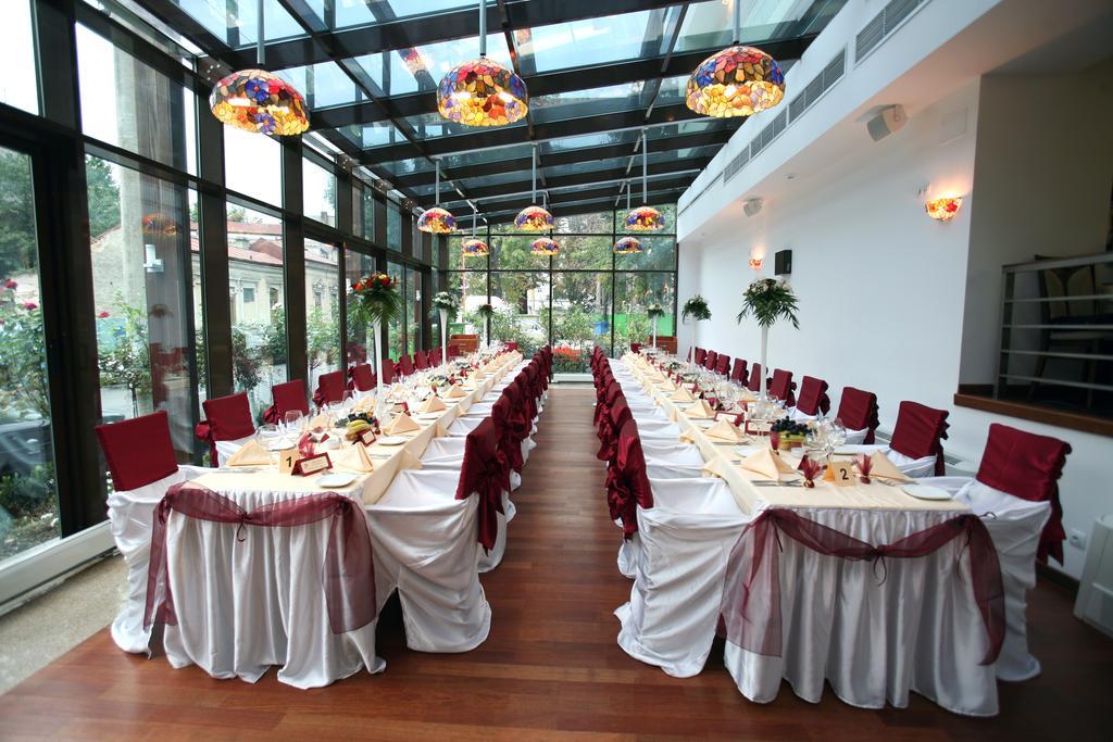 Marshal Hotel Bükreş Dış mekan fotoğraf