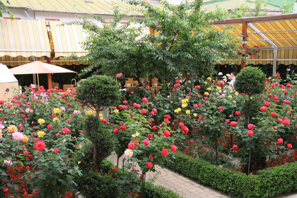 Marshal Hotel Bükreş Dış mekan fotoğraf